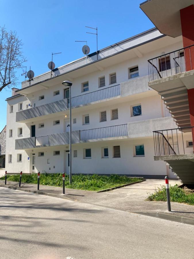 Apartamento App Goga Umag Exterior foto